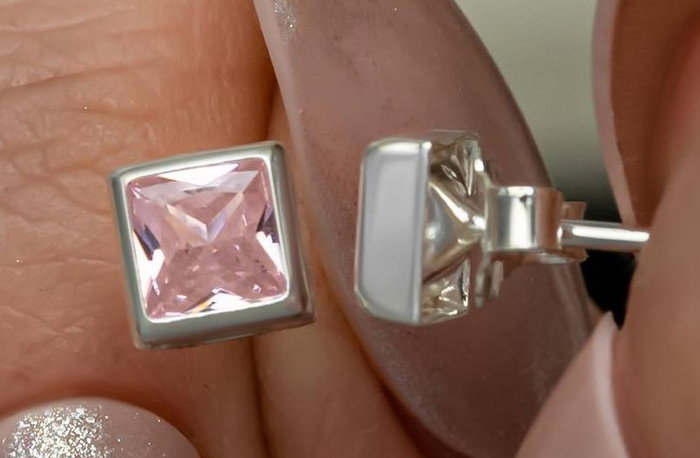 Heliophilia Silver Pendientes de Plata de Ley 925 con Circón Rosa Heliophilia Silver Pendientes de Plata de Ley 925 con Circón Rosa